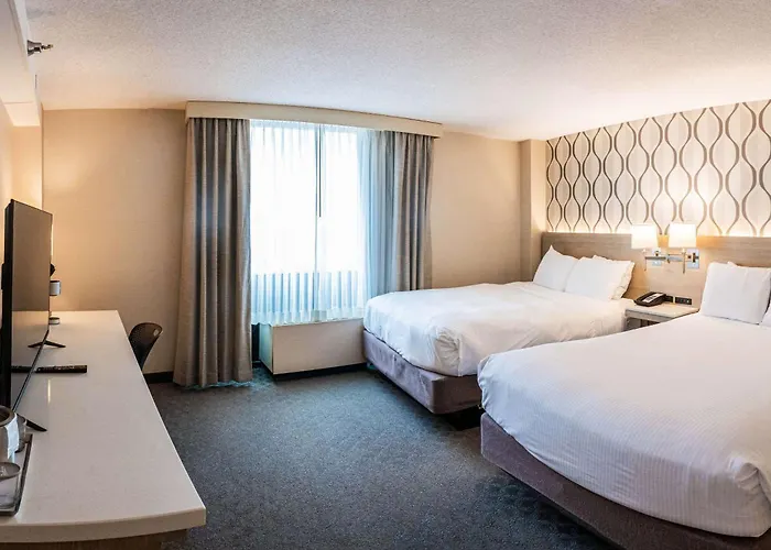 Radisson Hotel Duluth-Harborview