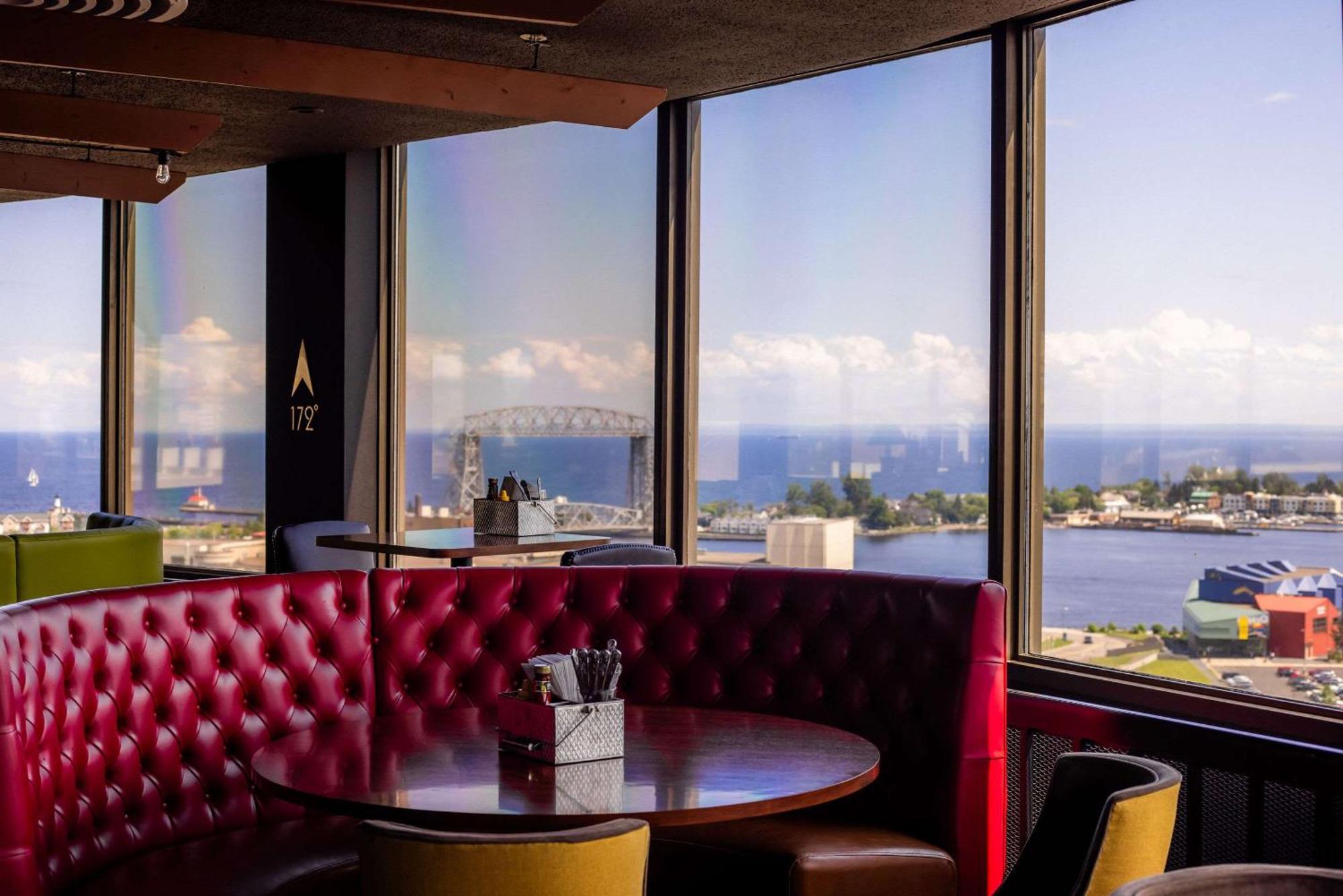 Hotel Radisson Duluth-harborview